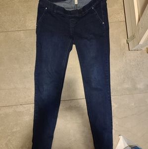 Maternity jeans